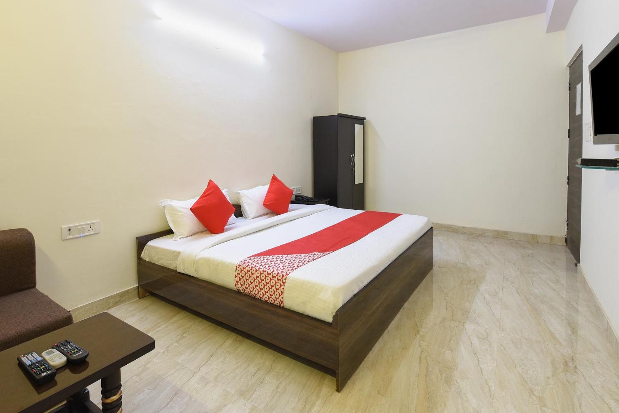 Hotel O Club Residency New Delhi Ngoại thất bức ảnh