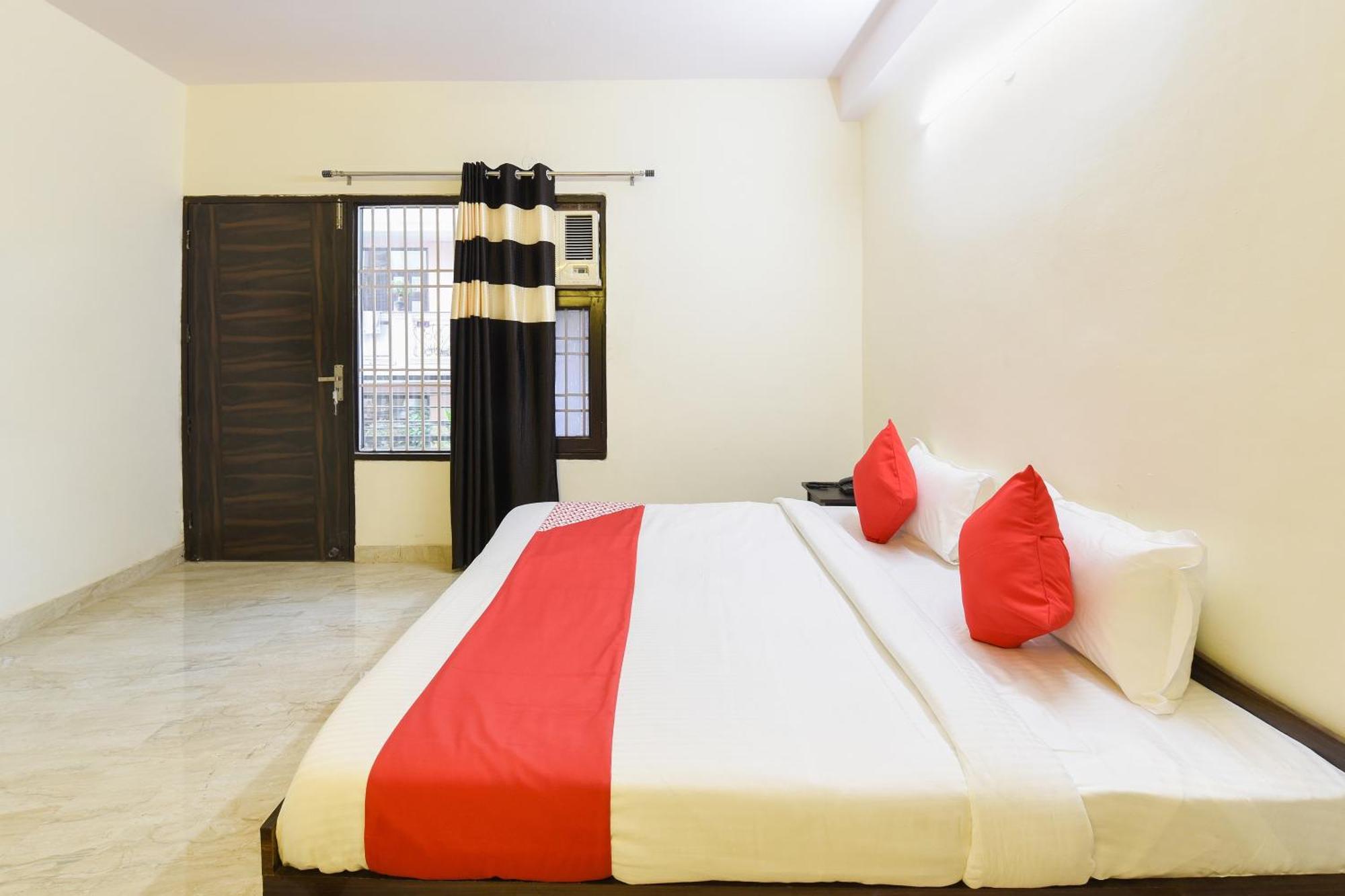 Hotel O Club Residency New Delhi Ngoại thất bức ảnh
