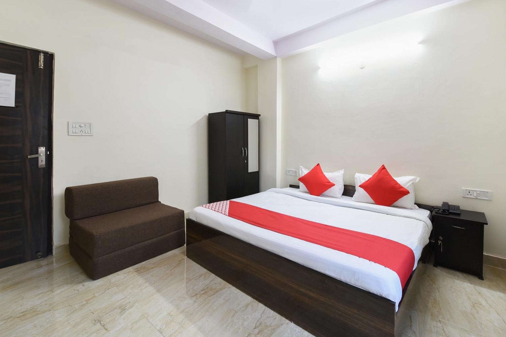 Hotel O Club Residency New Delhi Ngoại thất bức ảnh