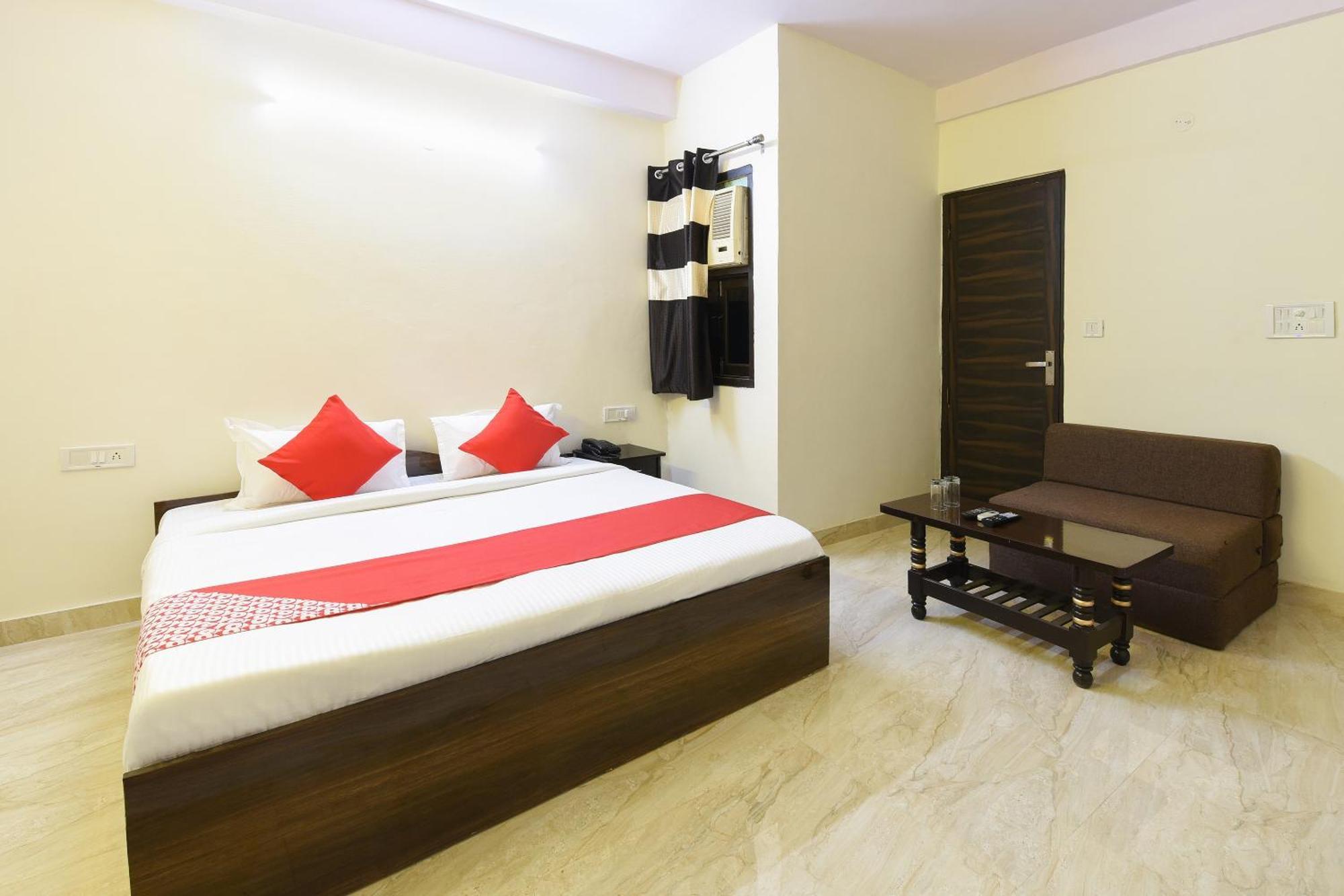 Hotel O Club Residency New Delhi Ngoại thất bức ảnh