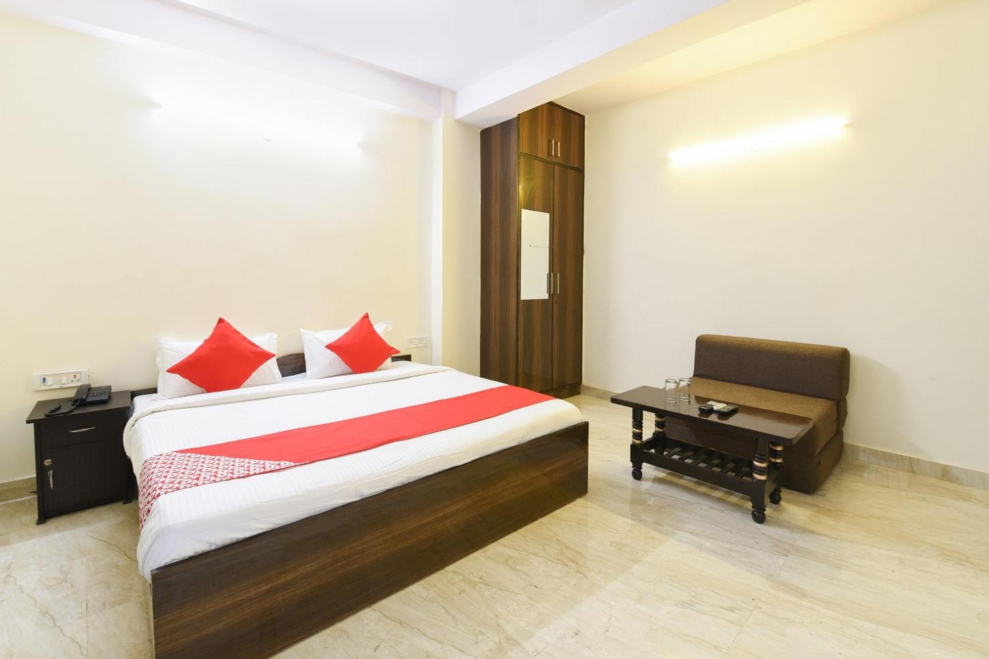 Hotel O Club Residency New Delhi Ngoại thất bức ảnh
